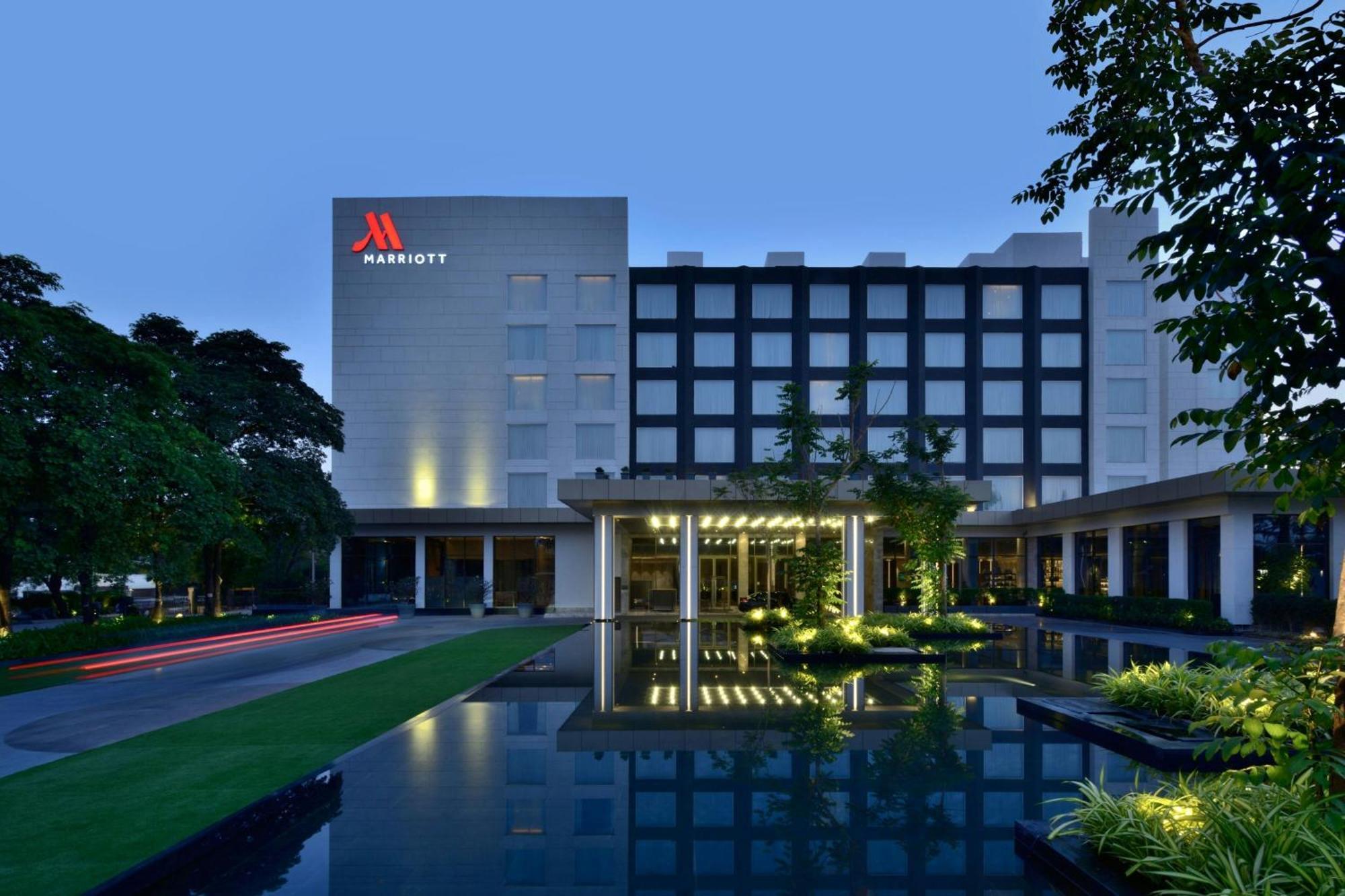 Indore Marriott Hotel Exterior foto